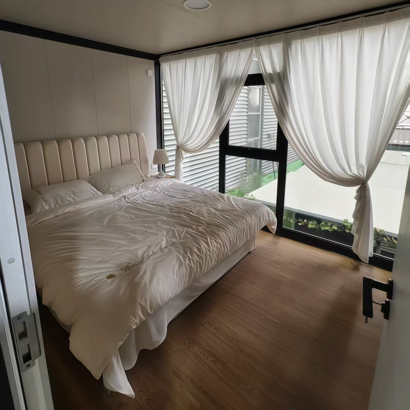20FT interior 1